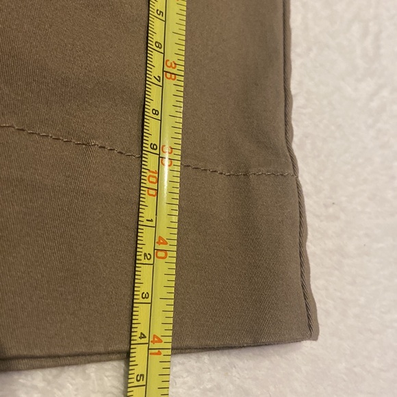 NWT DOCKERS Size 6 Ideal Fit Mid Rise Marley Pant Truly Slimming Khaki Pants - Picture 6 of 11